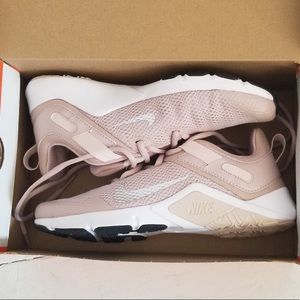 Mauve pink Nike shoe brand new